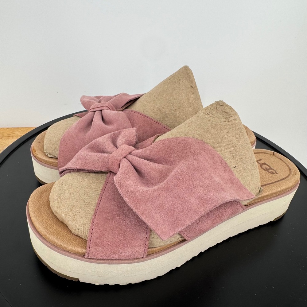 UGG Kari Bow Sandals Womens 8.5 Dusty Rose Pink Suede Platform Slides 1099803